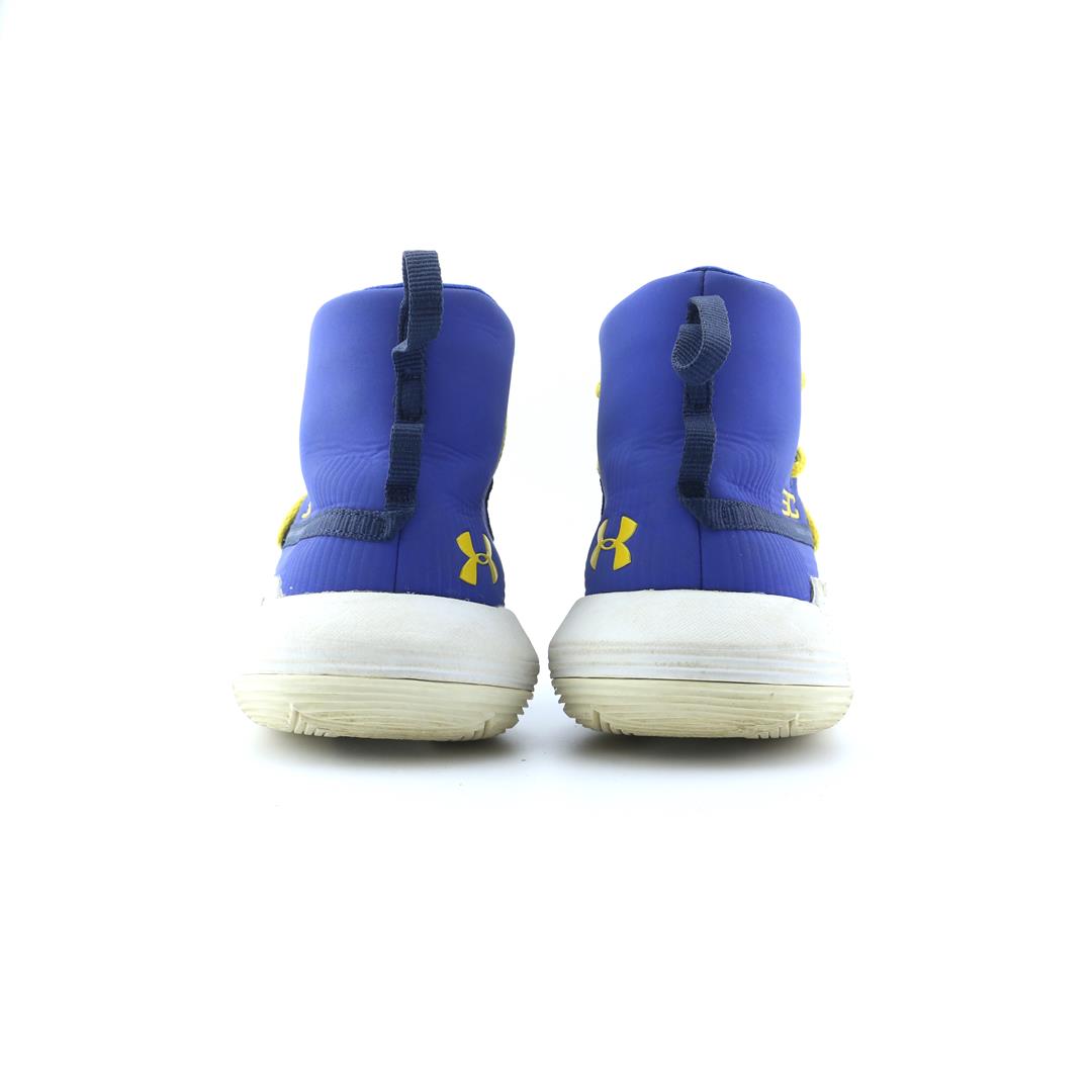 UNDER ARMOUR CURRY 3ZER0 2