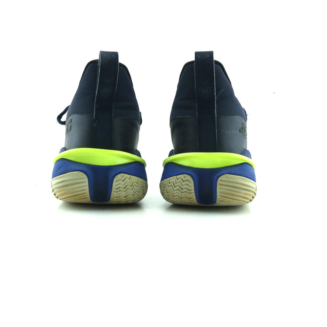 UNDER ARMOUR CURRY 7 BIG