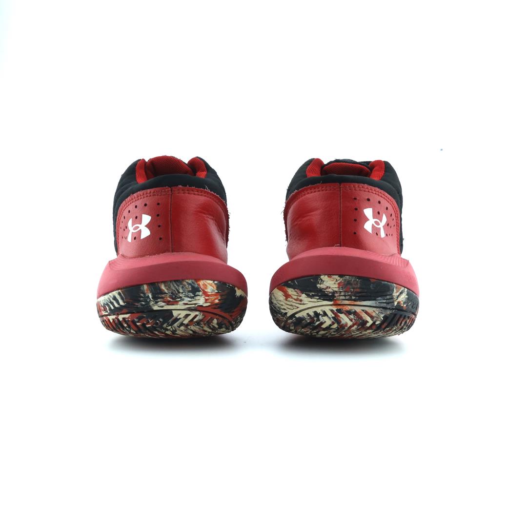 UNDER ARMOUR JET 21