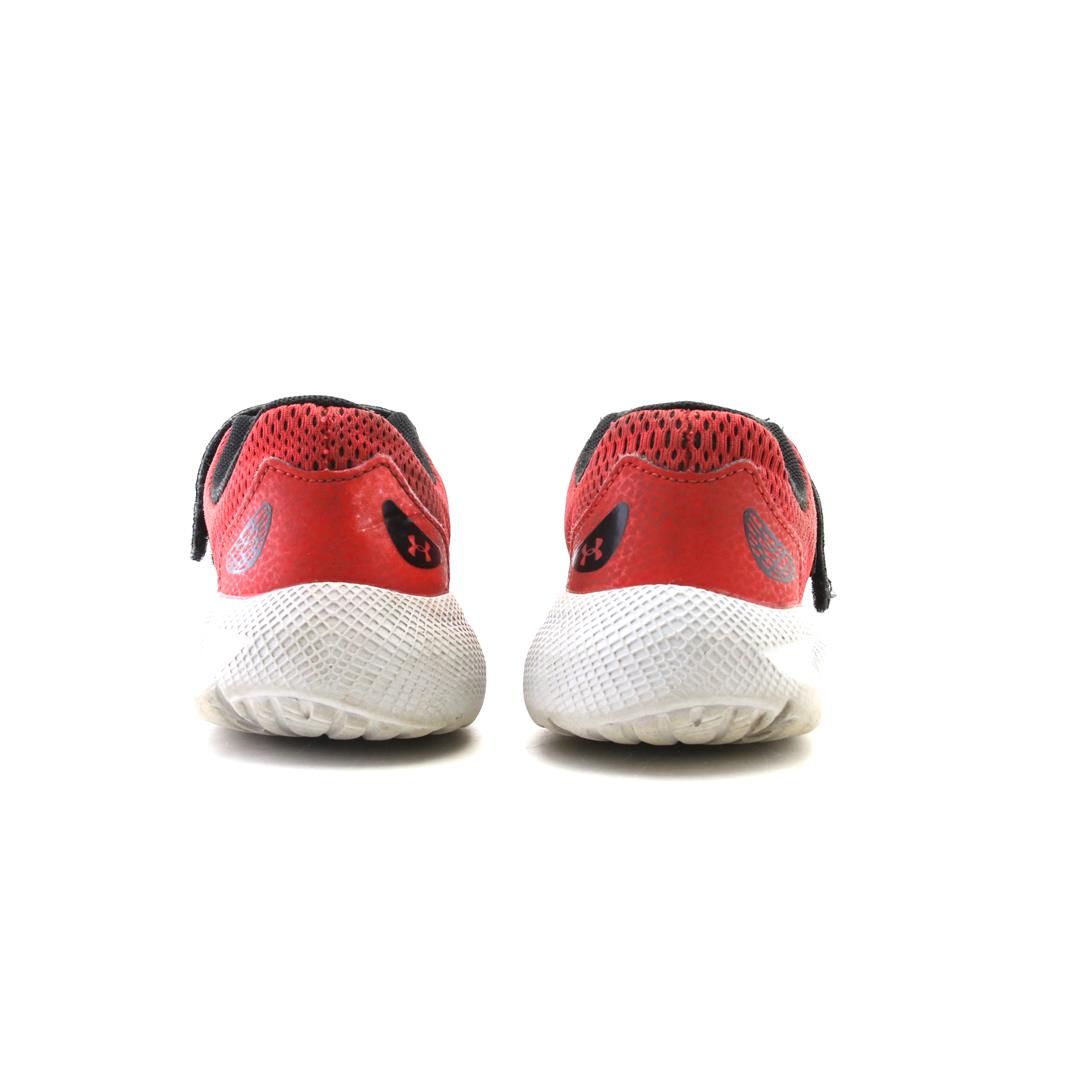 UNDER ARMOUR PURSUIT 2