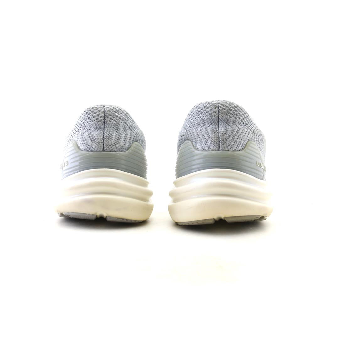 UNDER ARMOUR LIQUIFY