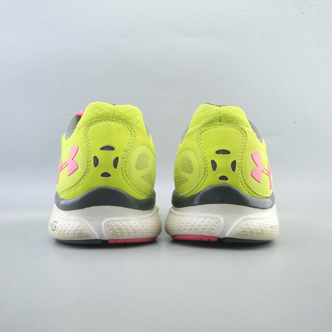 UNDER ARMOUR MICRO G SKULPT