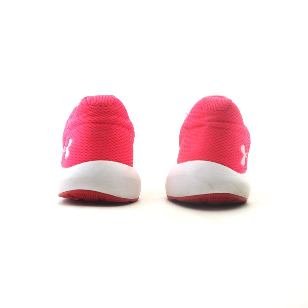 UNDER ARMOUR PURSUIT NG