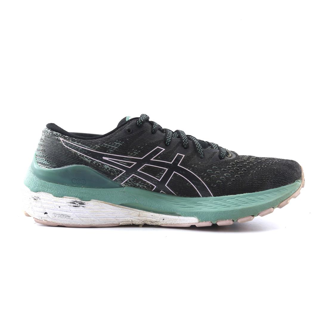 ASICS GEL KAYANO 28