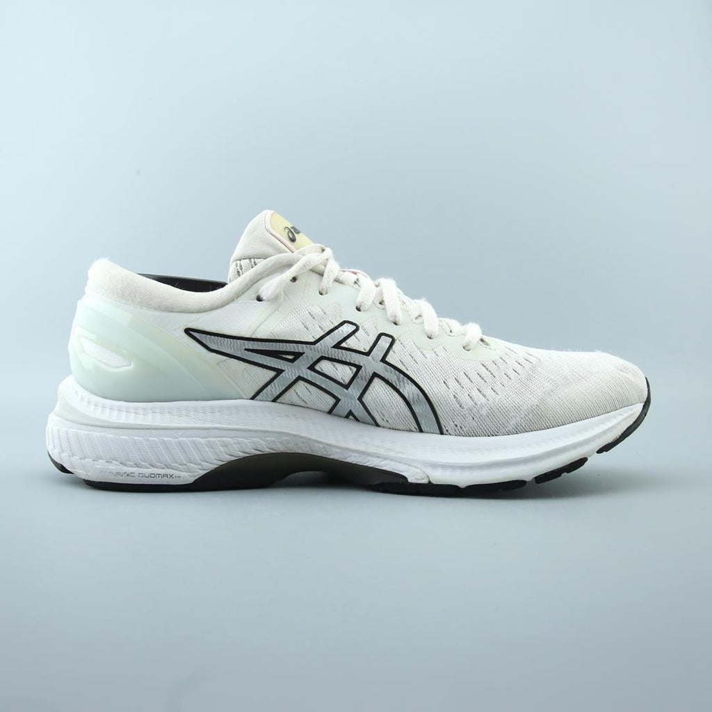 ASICS GEL-KAYANO 27