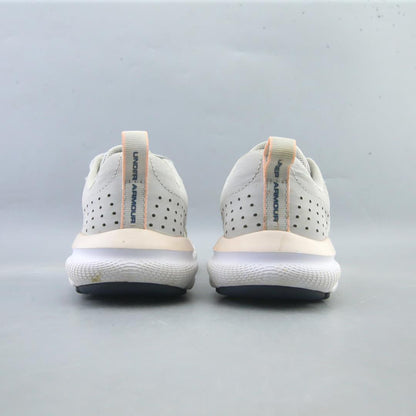 UNDER ARMOUR CHARGED ASSERT 8