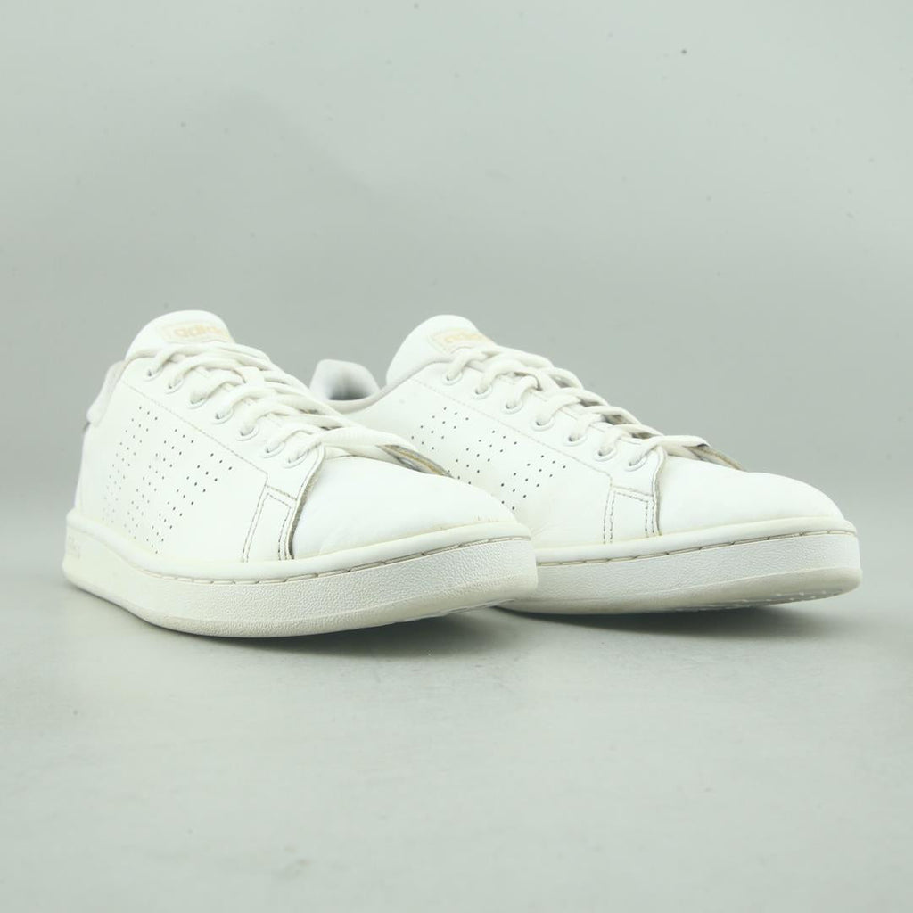 ADIDAS ADVANTAGE