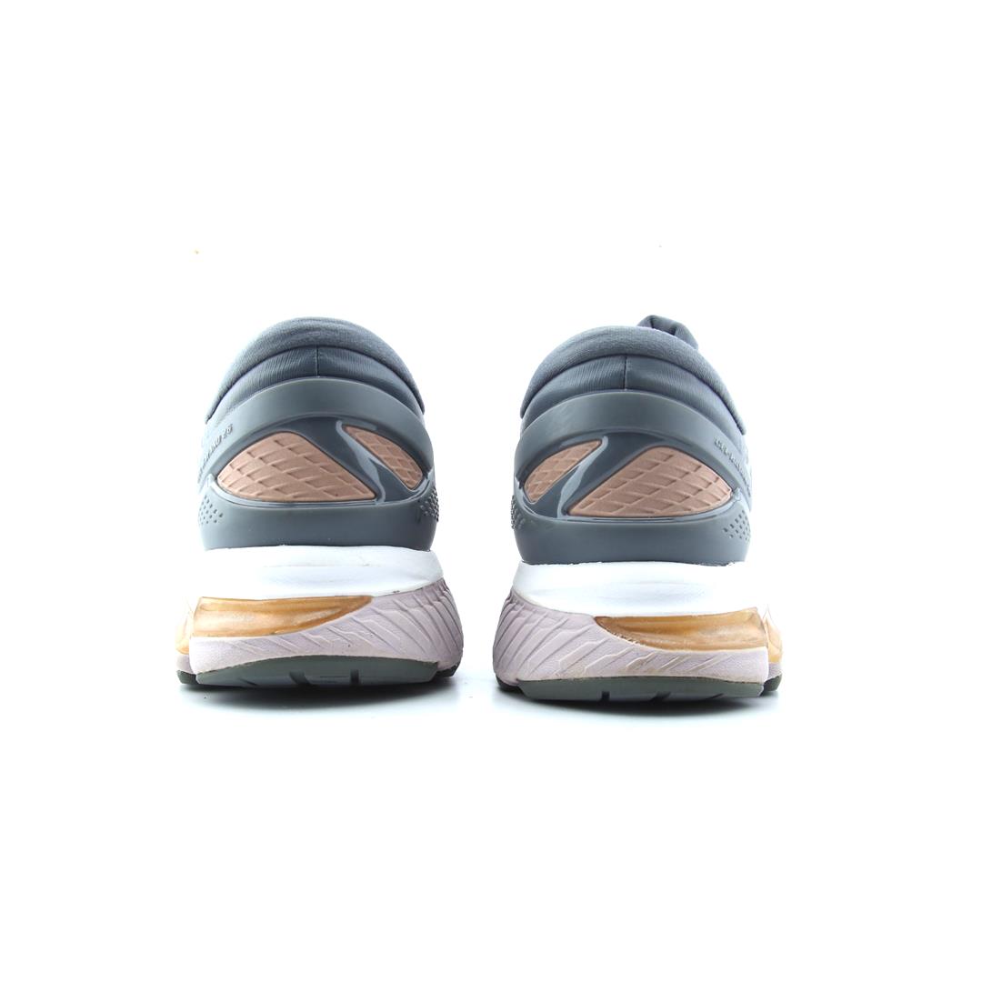 ASICS GEL-KAYANO 26