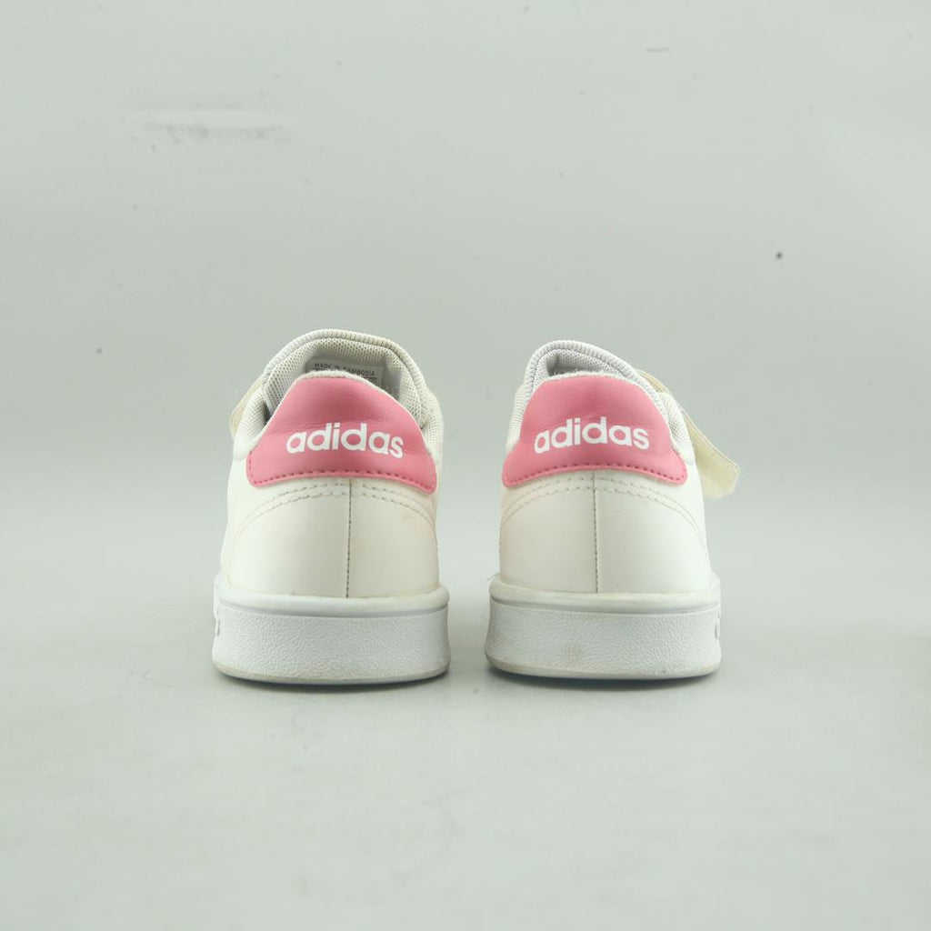 ADIDAS ADVANTAGE