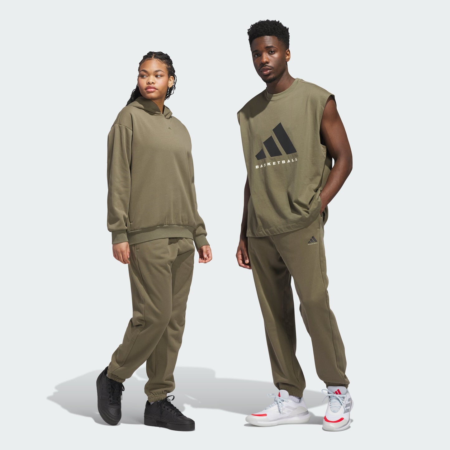 Men's adidas adidas Basketball Fleece Joggers (Gender Neutral)