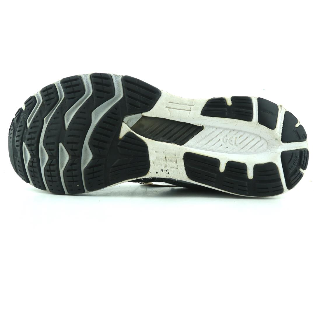 ASICS GEL KAYANO 28