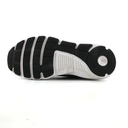 UNDER ARMOUR ASSERT 9