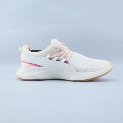 UNDER ARMOUR CHARGED BREATHE