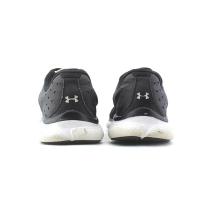 UNDER ARMOUR ASSERT 7