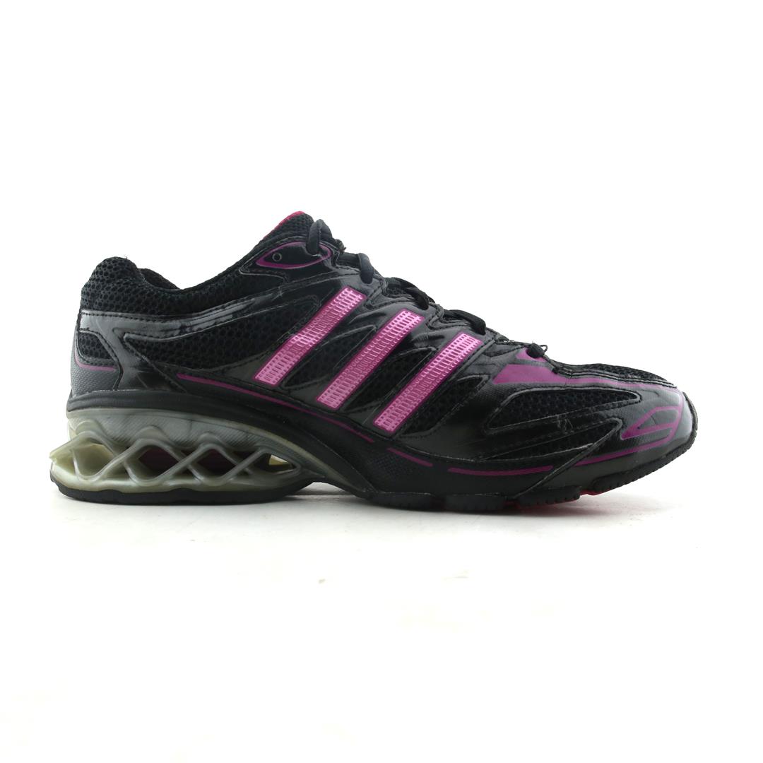 ADIDAS BOOST