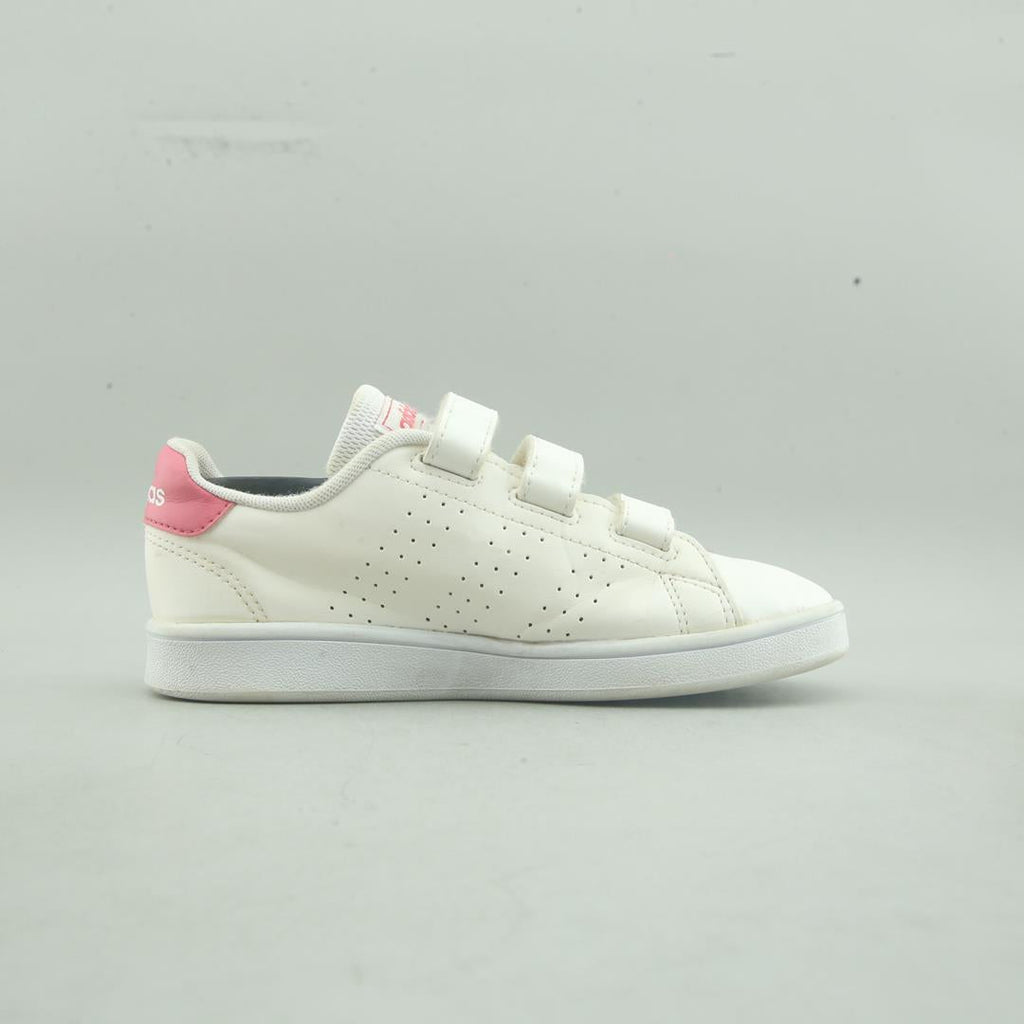 ADIDAS ADVANTAGE