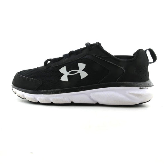 UNDER ARMOUR ASSERT 9
