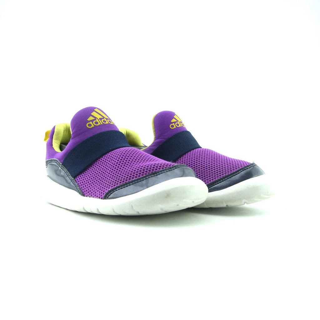 ADIDAS .