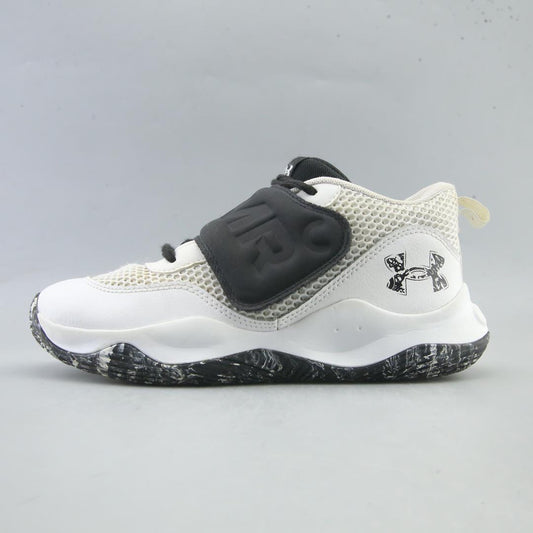 UNDER ARMOUR ZONE BB 2