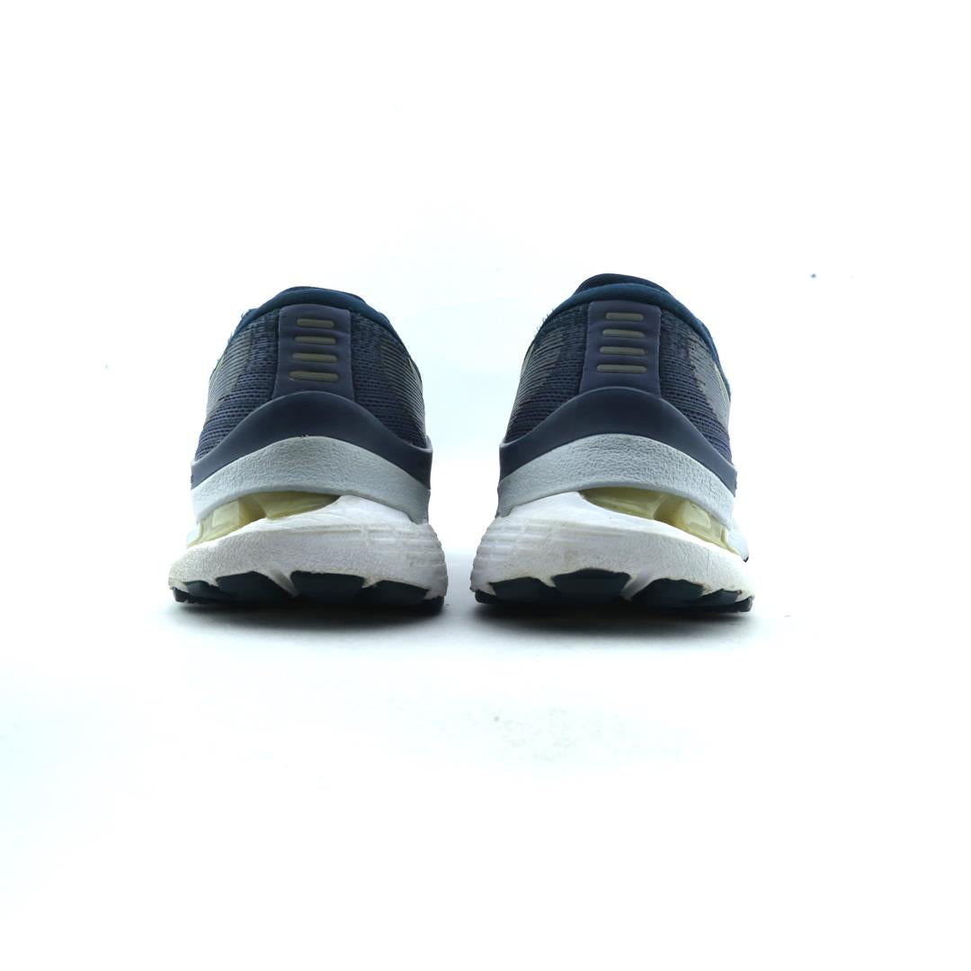 ASICS GEL KAYANO 28