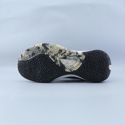 UNDER ARMOUR LOCKDOWN 6