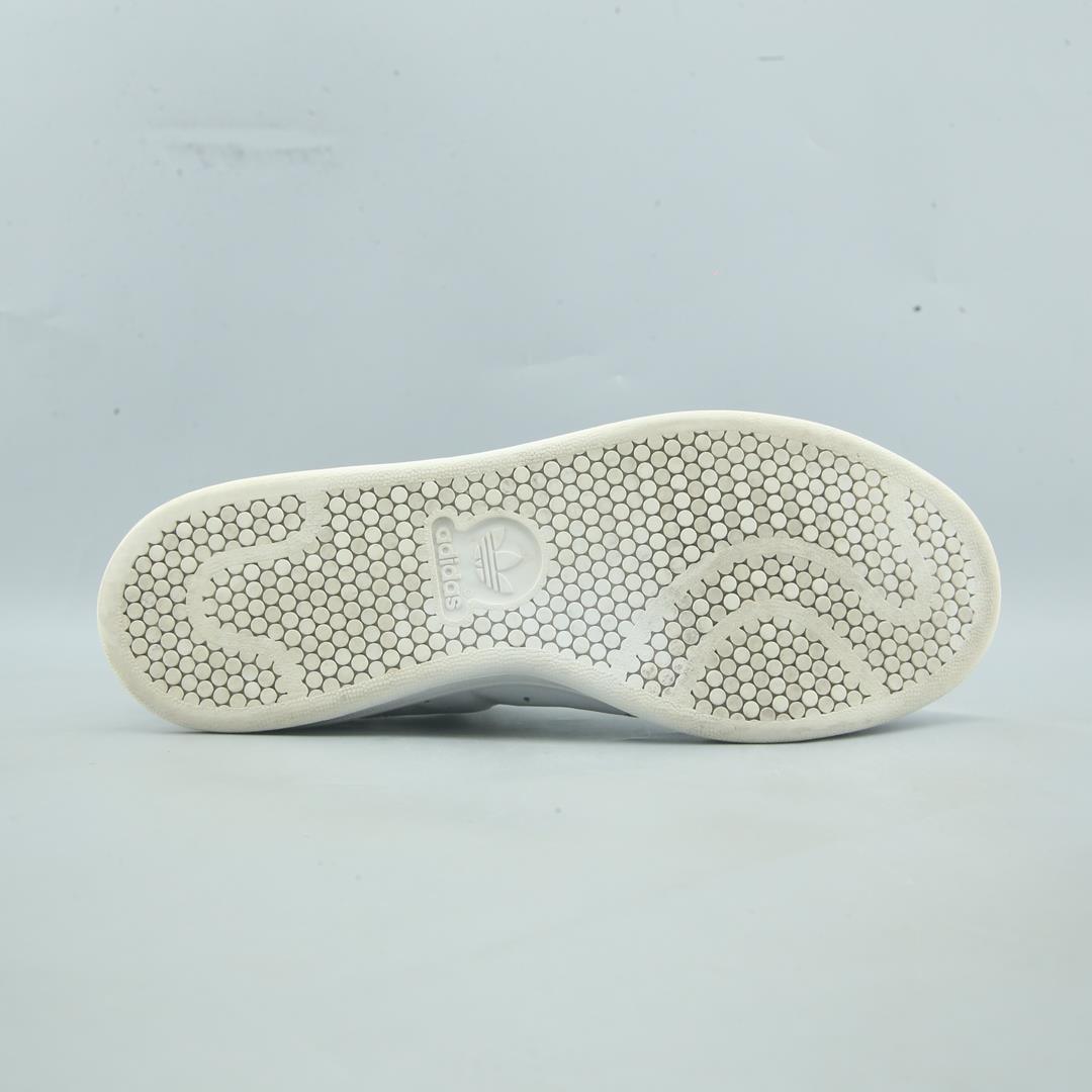 ADIDAS  STAN SMITH
