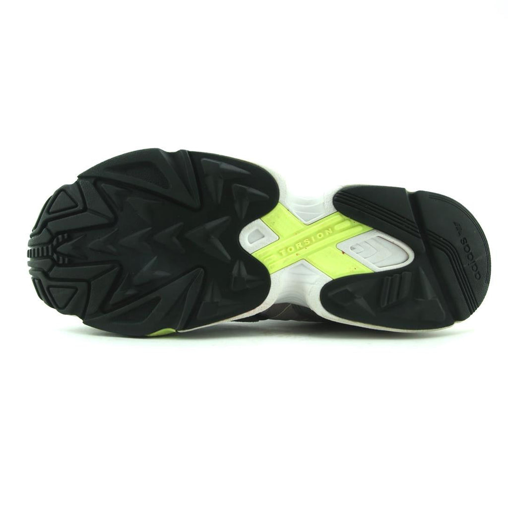 ADIDAS  YUNG-96
