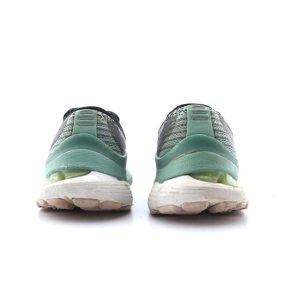 ASICS GEL KAYANO 28