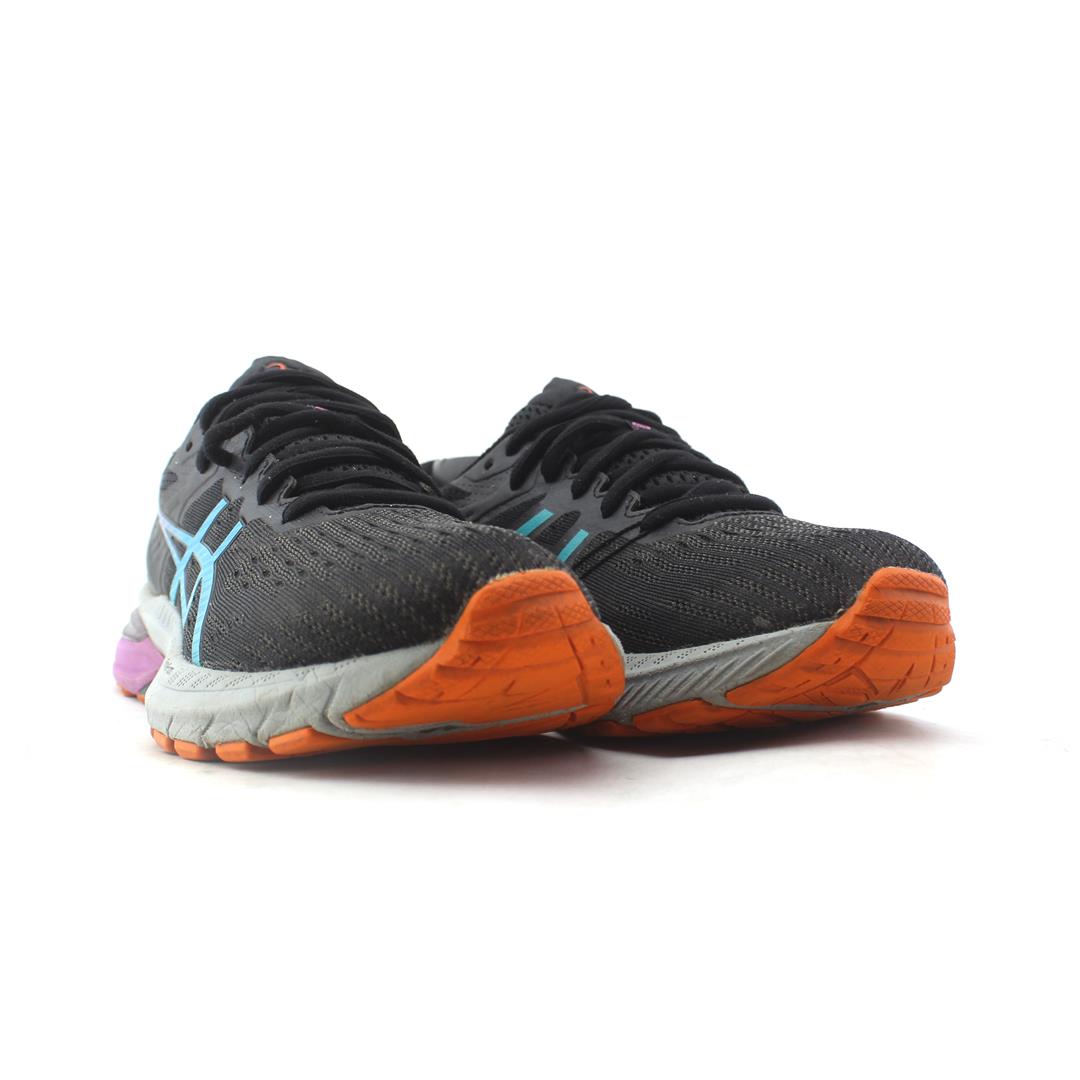 ASICS GT 2000 9