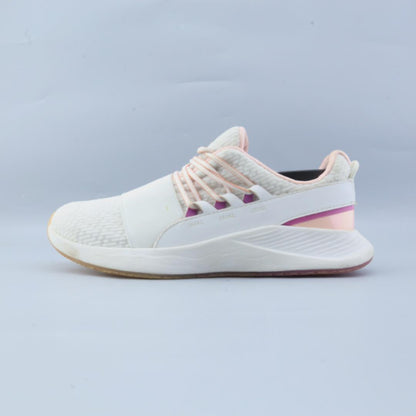 UNDER ARMOUR CHARGED BREATHE