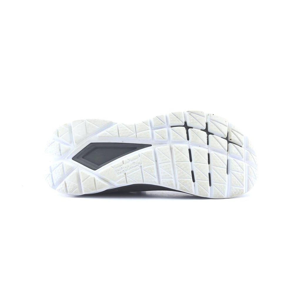 HOKA ONE ONE MACH 4