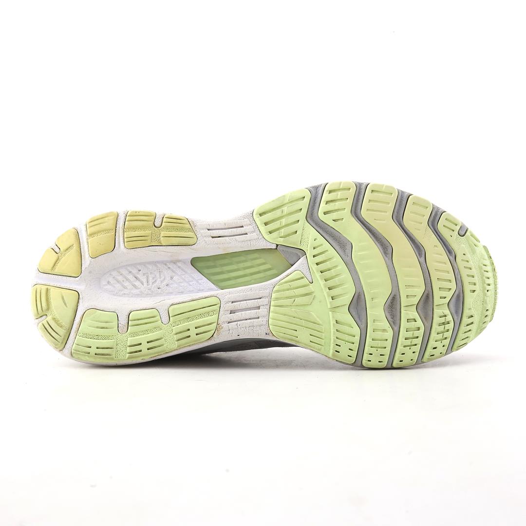 ASICS GEL-KAYANO 28
