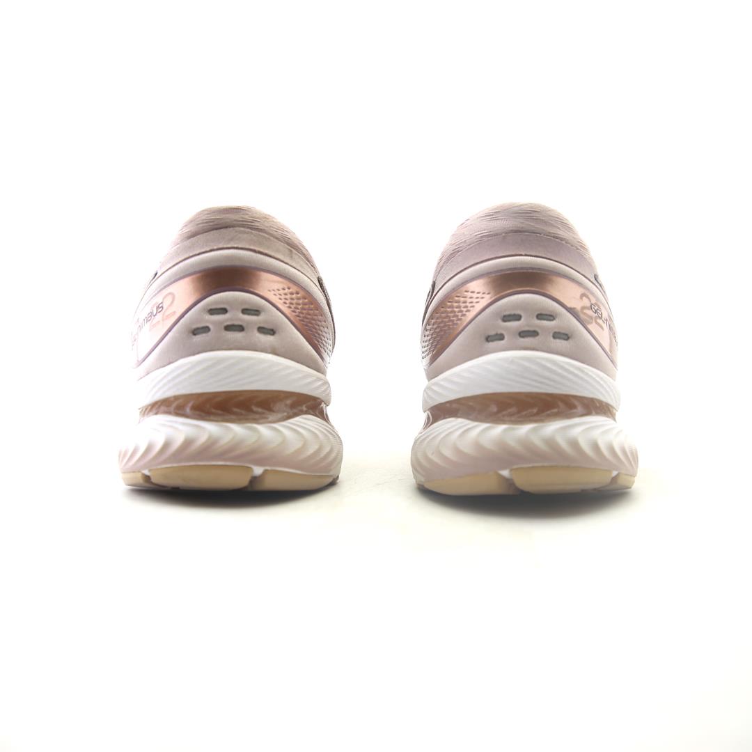 ASICS GEL-NIMBUS 22