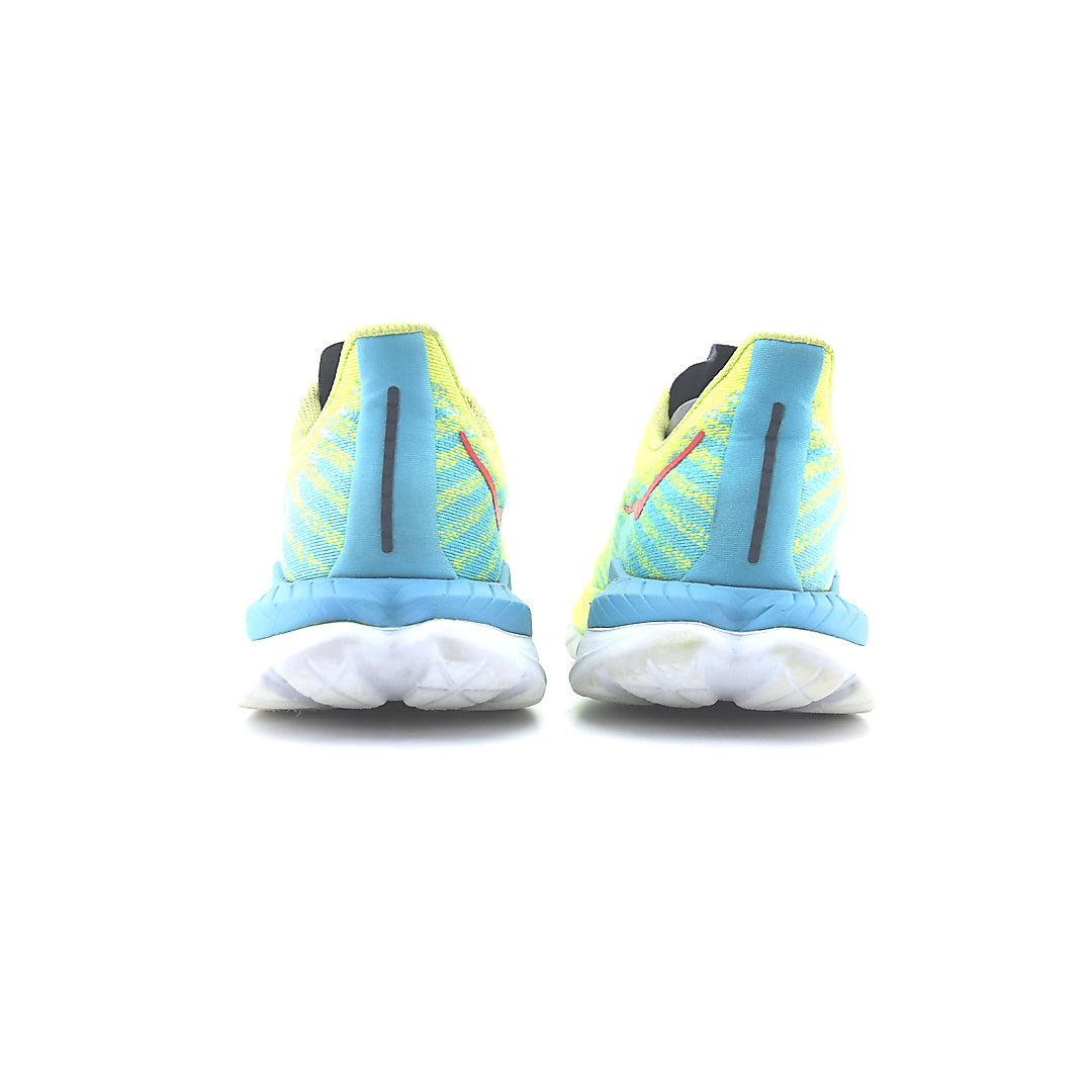 HOKA ONE ONE MACH 5