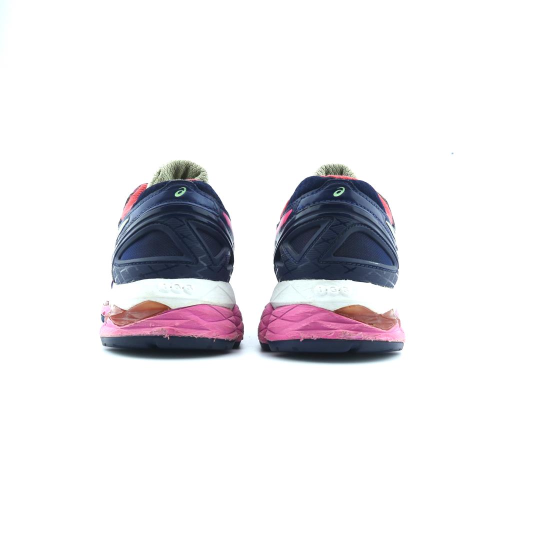 ASICS GEL-KAYANO 22