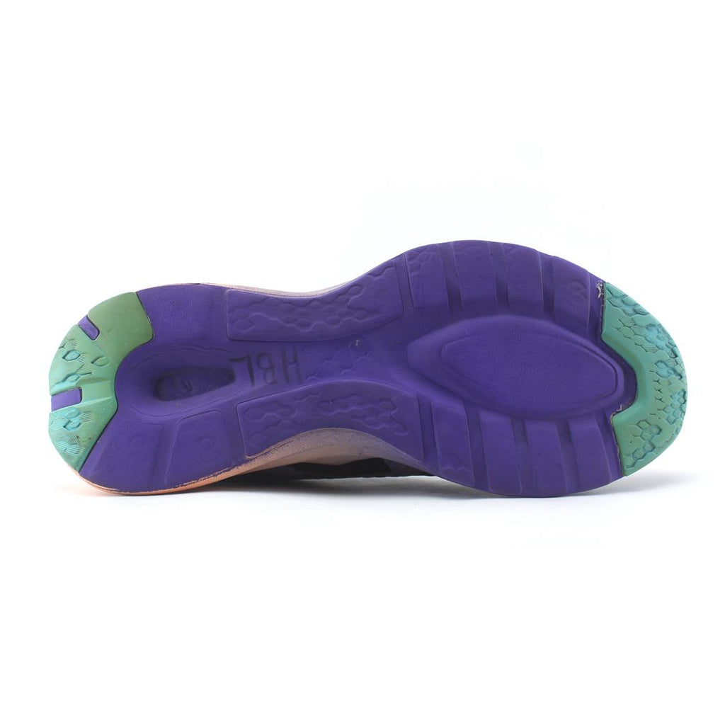 ASICS VERSABLAST
