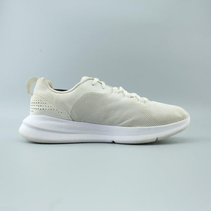 UNDER ARMOUR ESSENTIAL