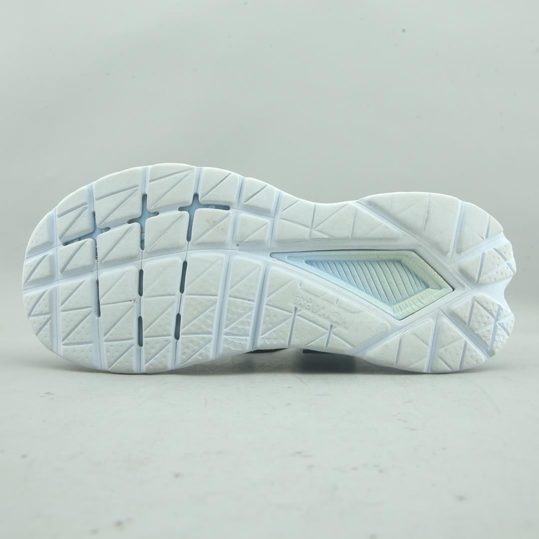 HOKA ONE ONE MACH 5