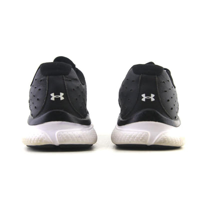 UNDER ARMOUR ASSERT 6