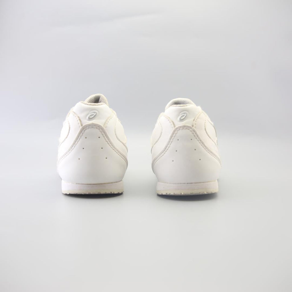 ASICS CHEER 8