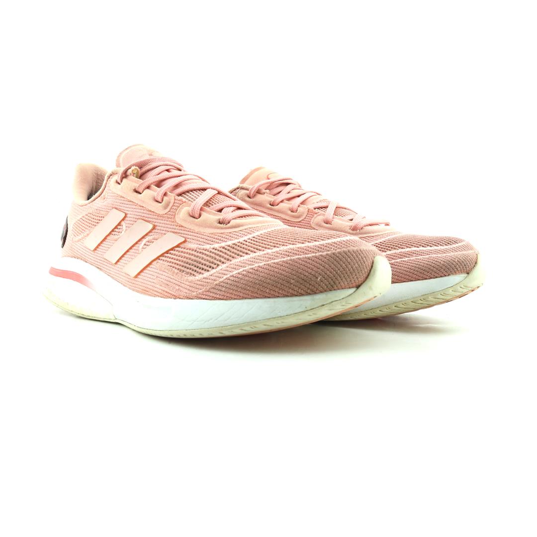 ADIDAS  SUPERNOVA