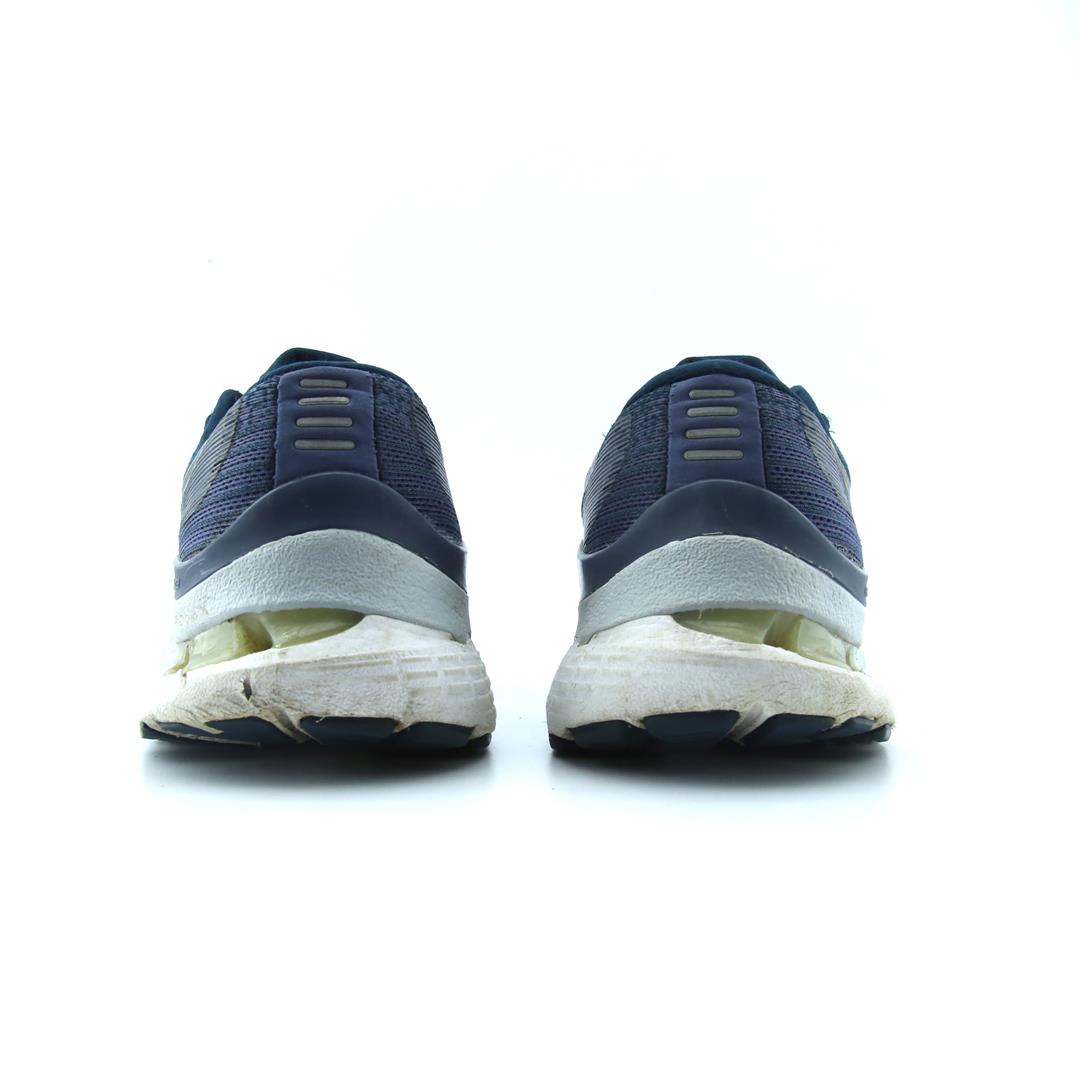 ASICS GEL KAYANO 28