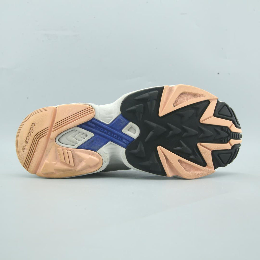 ADIDAS  YUNG-1