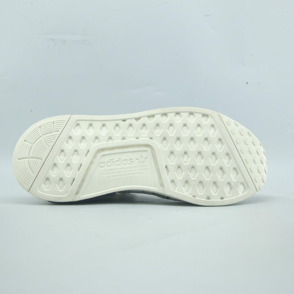 ADIDAS  YOUTH 5.5 NMD R1