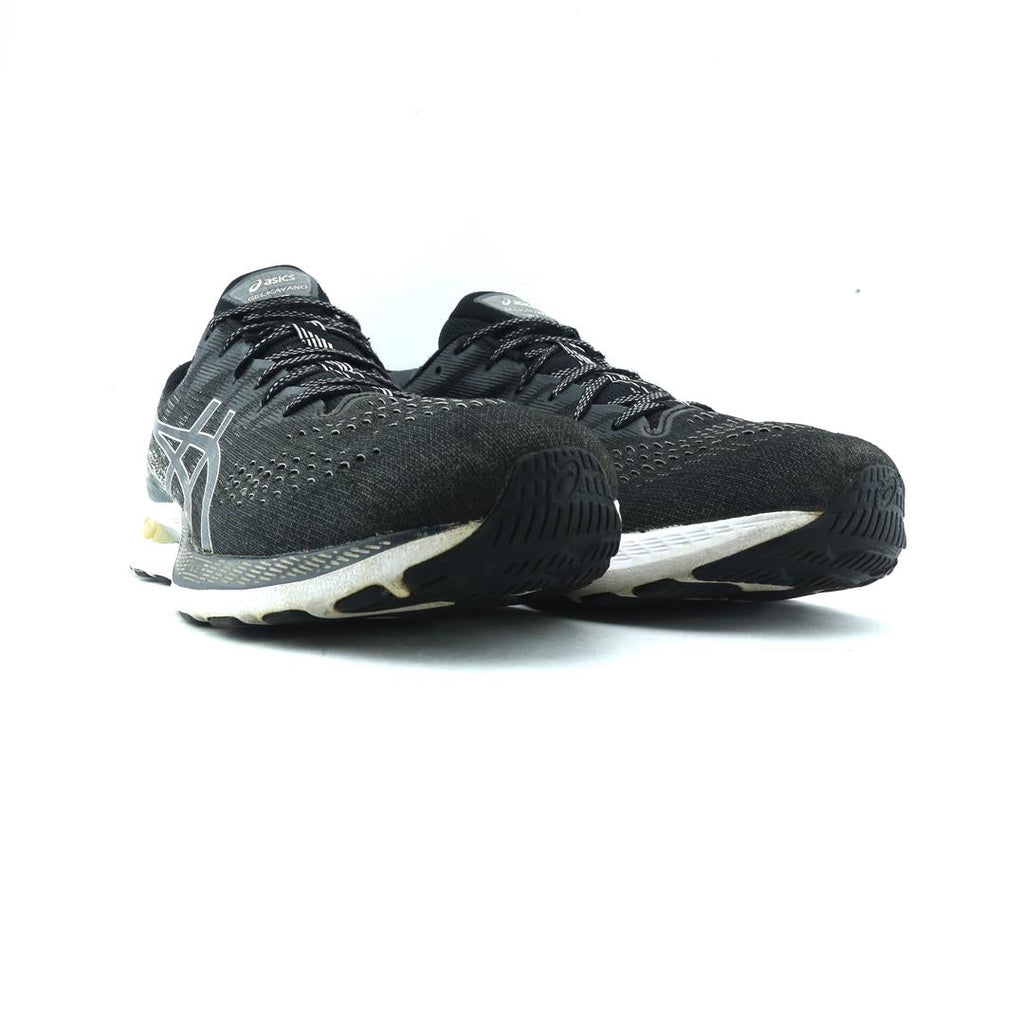 ASICS GEL-KAYANO 28