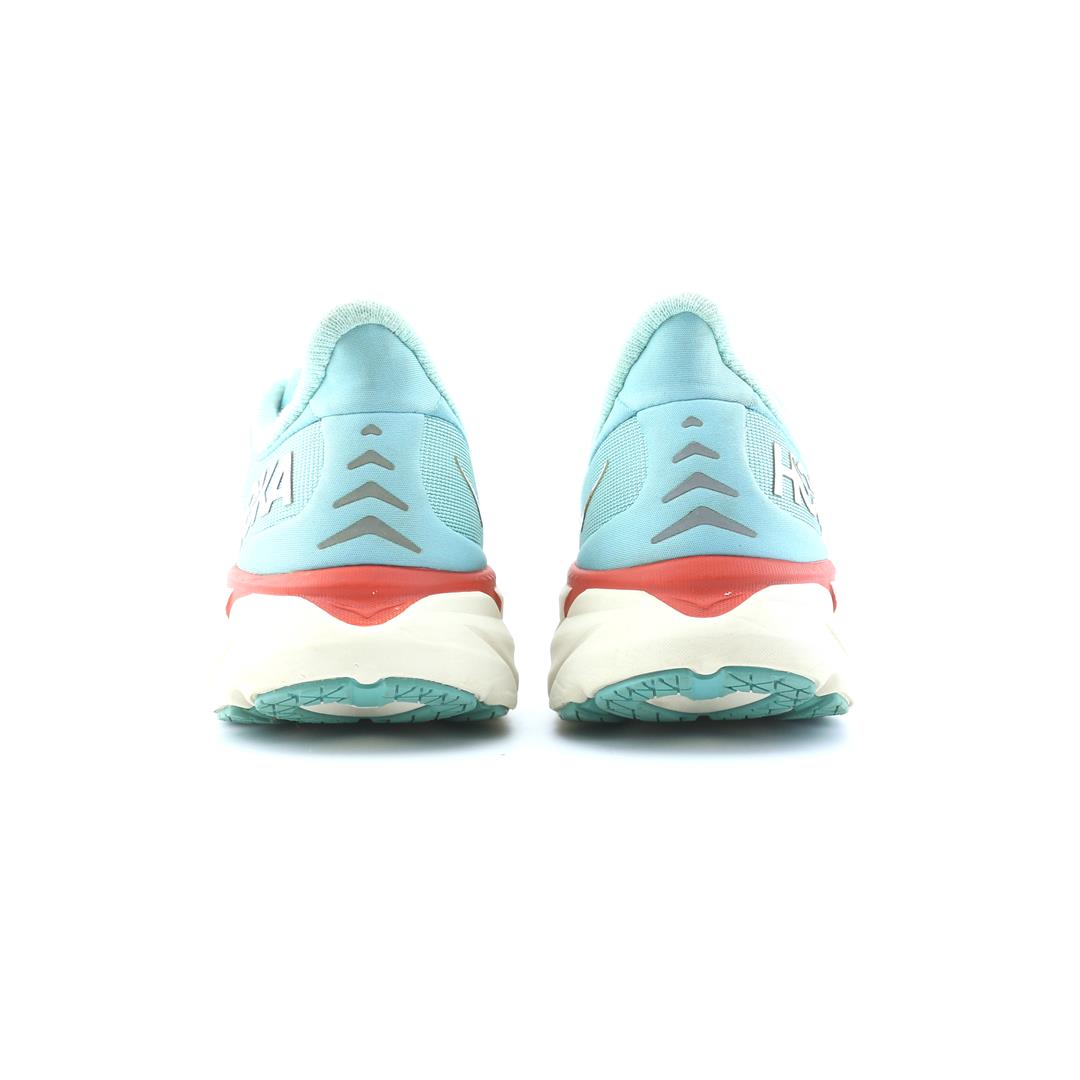 HOKA ONE ONE CLIFTON 8