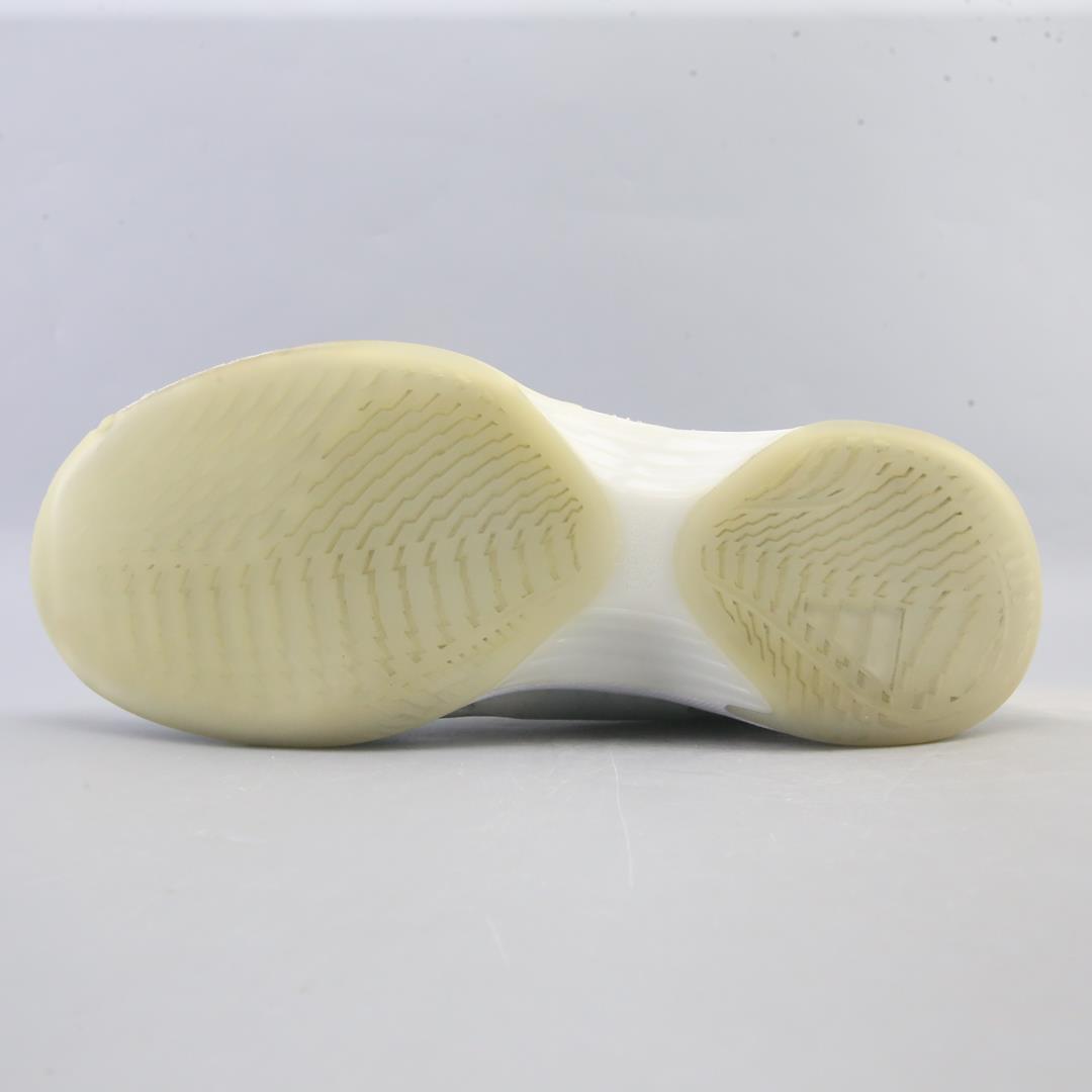 ADIDAS AVACOURT