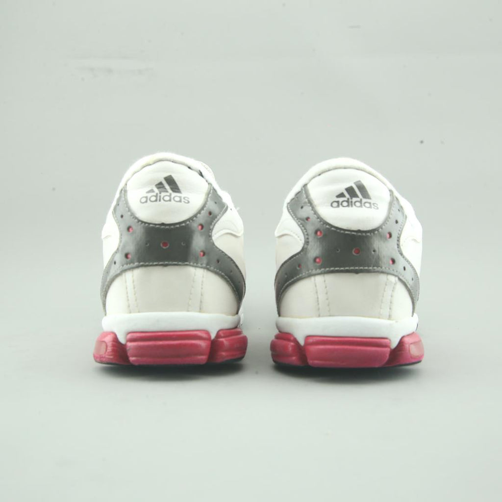 ADIDAS .
