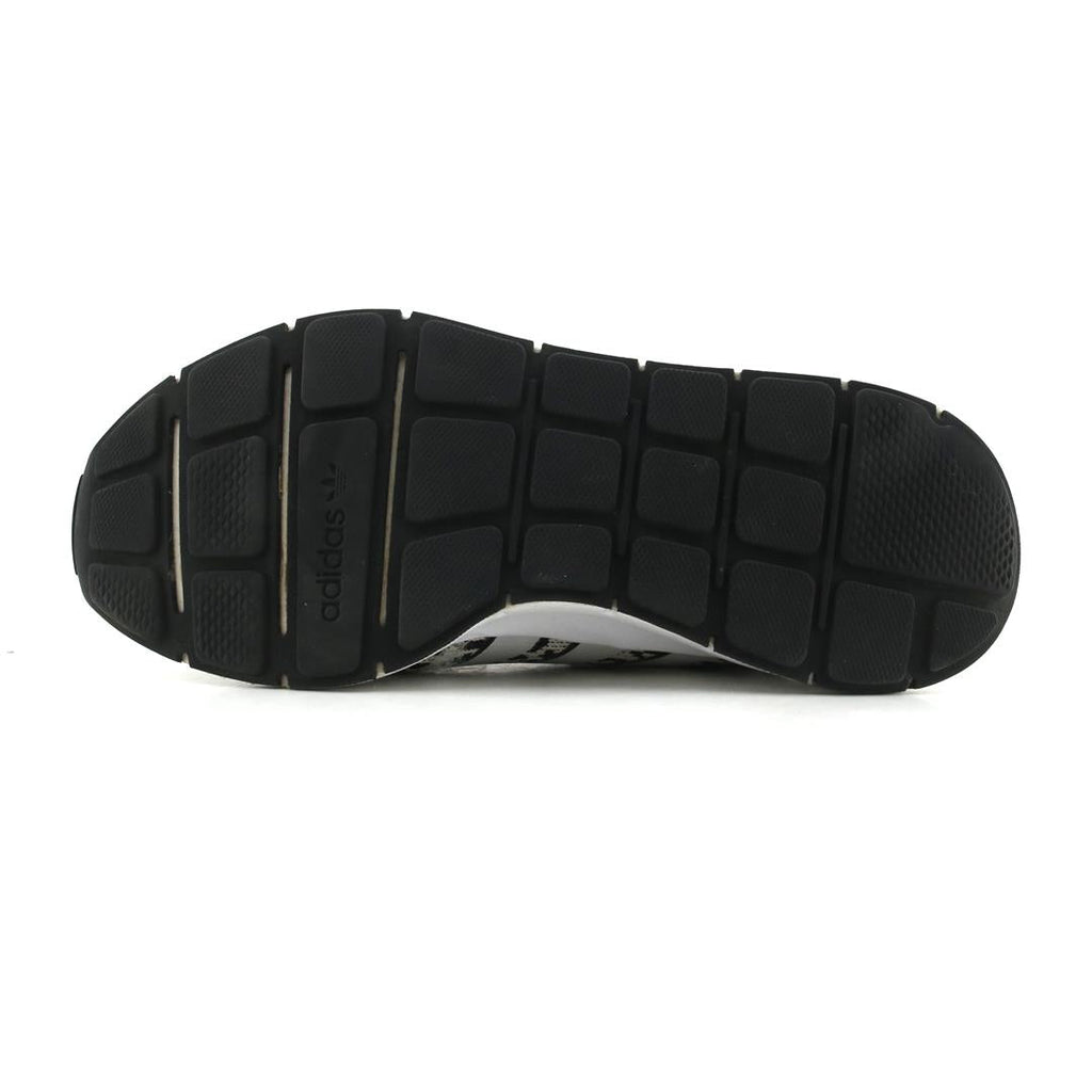 ADIDAS  SWIFT RUN X