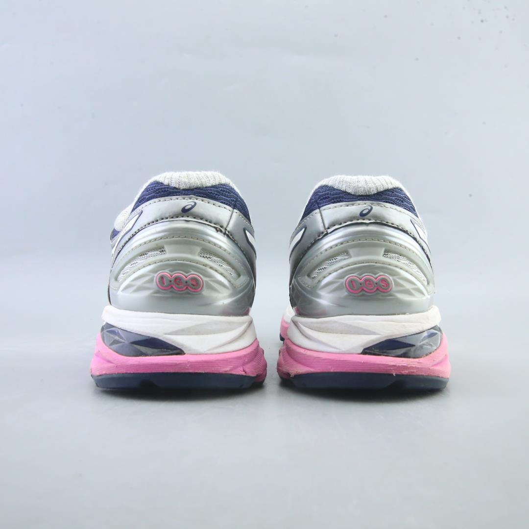 ASICS GT-2000 5